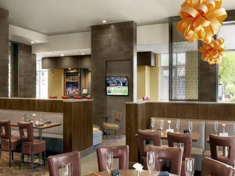 The Broadway Columbia - A Doubletree By Hilton Hotel Exteriör bild